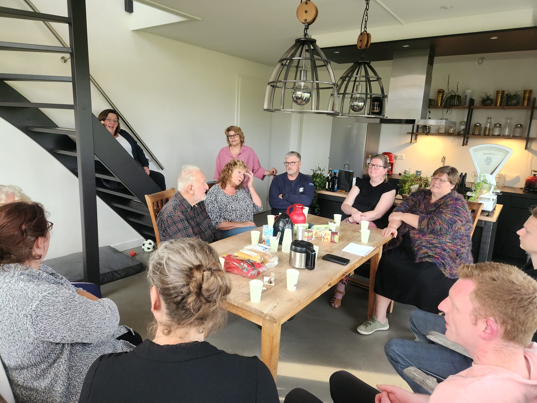 Gastgezinnen van Op Roakeldais worden bijgepraat