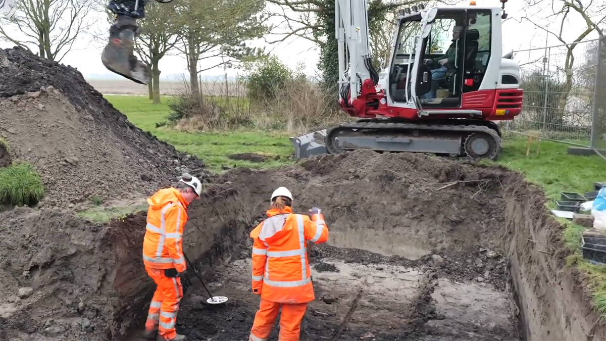 Archeologen zoeken in Kloosterburen naar resten eerste klooster van Groningen