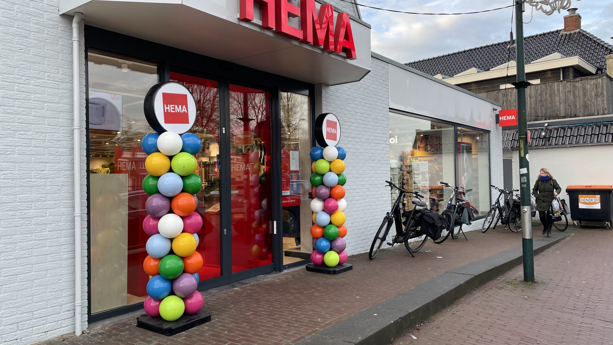 Winkelen in Winsum: HEMA gaat open, Albert Heijn (tijdelijk) dicht